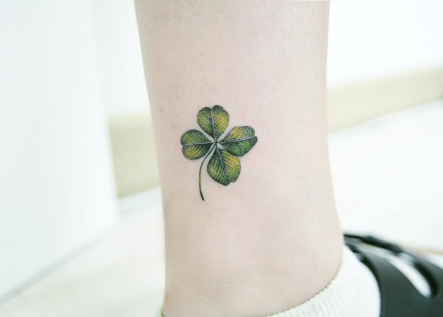 clover-tattoo-by-tattooist_banul