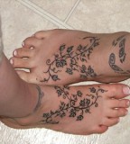 Tacky Or Cute Matching Tattoo On Foot