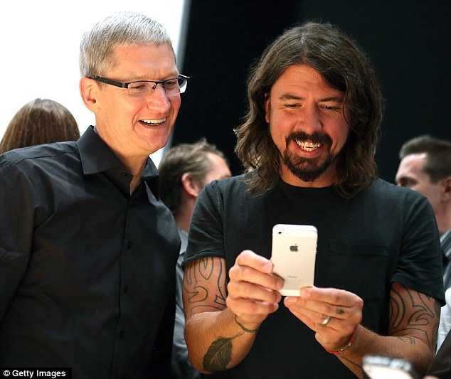 Dave Grohl Feather Tattoo Seen On Iphone 5 Unveiled