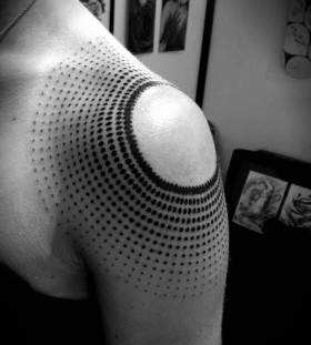 dotwork-shoulder-tattoo