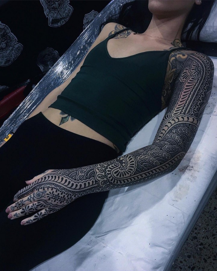 exquisite-full-sleeve-tattoo-by-guy-le