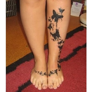 Feminine Butterflies Tattoo Design on Legs – Feminine Tattoos for Women