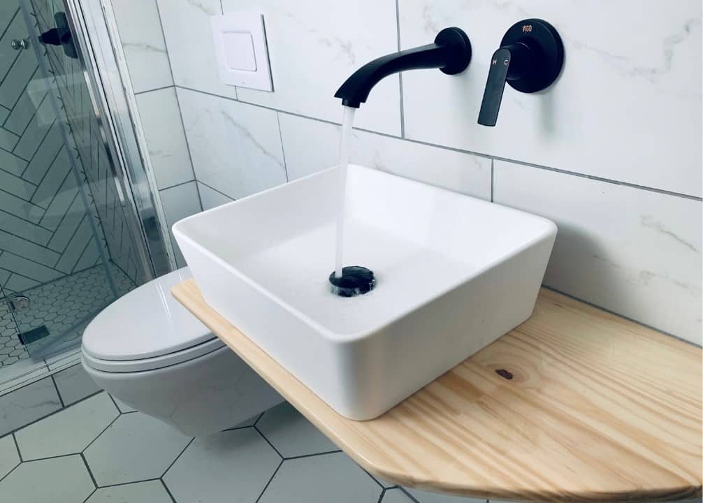 Top tips for installing a floating sink as a beginner
