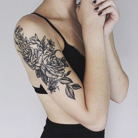 floral-arrangement-shoulder-tattoo