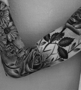 floral-sleeve-tattoo-by-robert-montreo