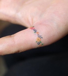 flower-tattoo-by-zihee