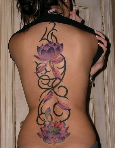 Back Flower Tattoos Design for Women