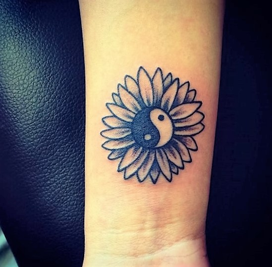 flower-yin-yang-tattoo