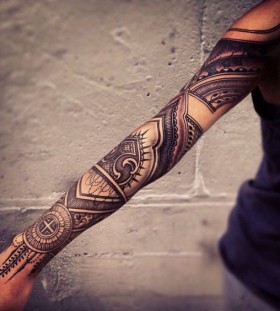 full-arm-sleeve-by-philip-milic