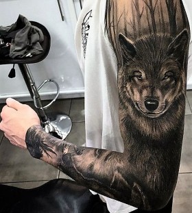 full-sleeve-wolf-tattoo