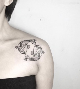 geometric-shark-shoulder-tattoo