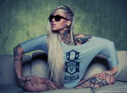 Body Art Female Tattoo – Girl With Tattoos