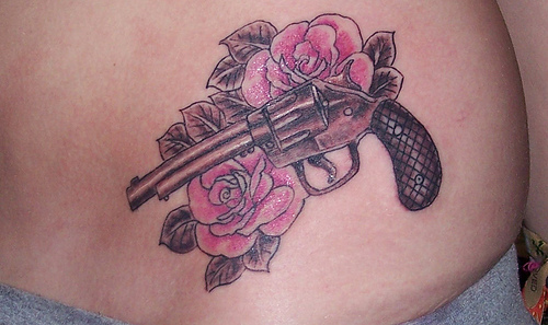 Classic Ink Tattoo – Gun And Roses Tattoo Ideas