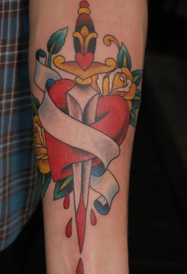 Modish Chris Garver Heart And Dagger Tattoo