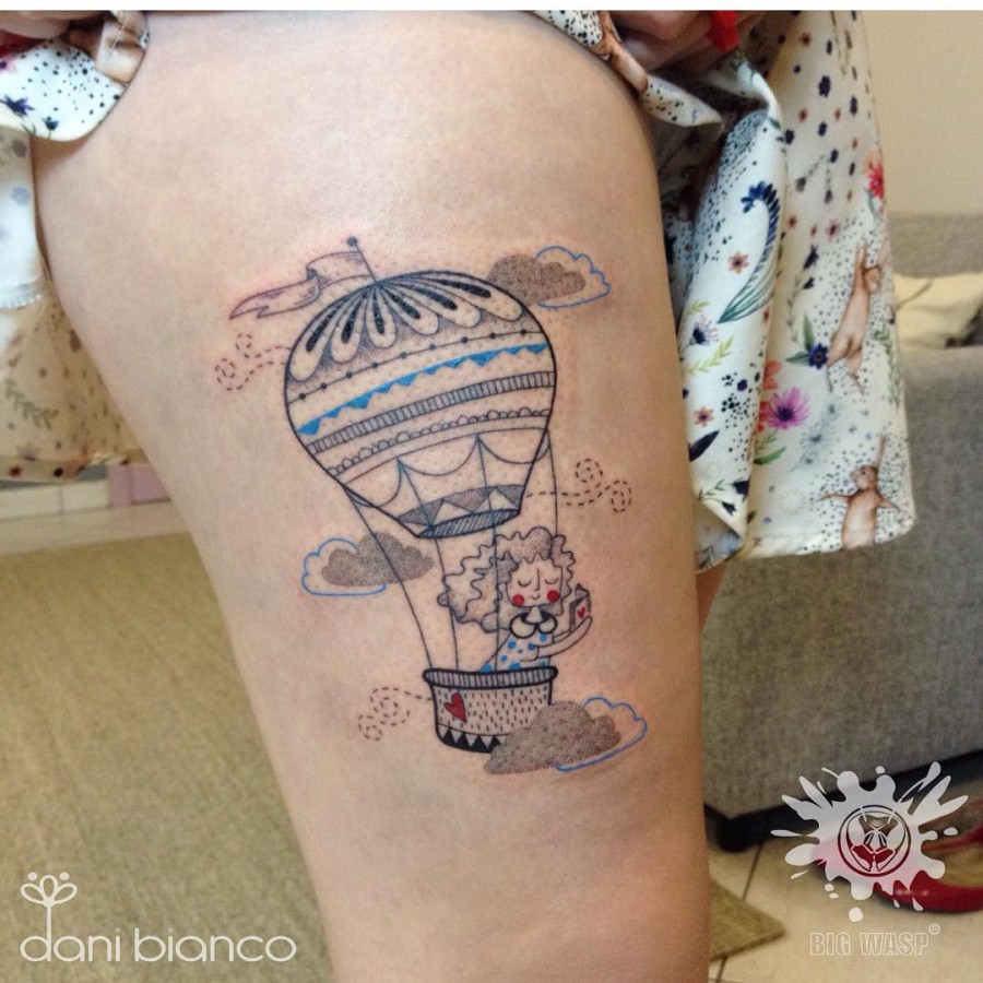 hot-air-balloon-tattoo-by-dani-bianco-1