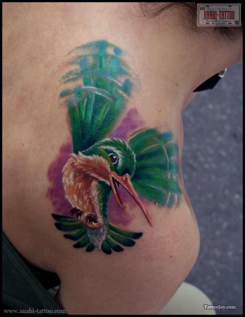Green Hummingbird Tattoo Design for Women