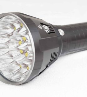 imalent-ms18-brightest-flashlight