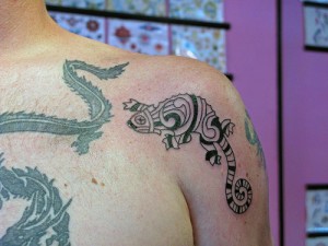 Animal Tattoo Design on Shoulder and Upper Arm