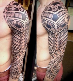 intricate islander tribal tattoo