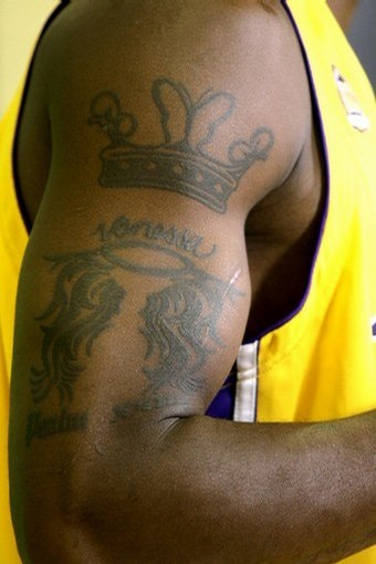Kobe Bryants Crown And Wings Tattoos