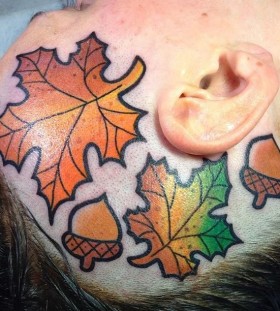 maple-leaf-and-acorn-hear-autumn-tattoo