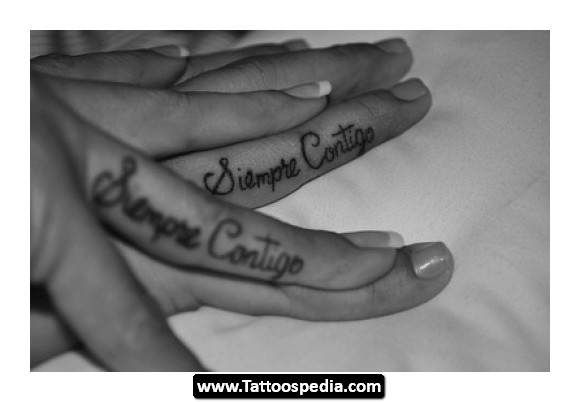 Splendid Matching Finger Tattoo Inspiration For Couples