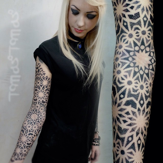 negative-effect-sleeve-tattoo-by-tomastomas108