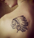 Justin Bieber with Obscure Canadian Junior League Tattoo - Celebrity Tattoos