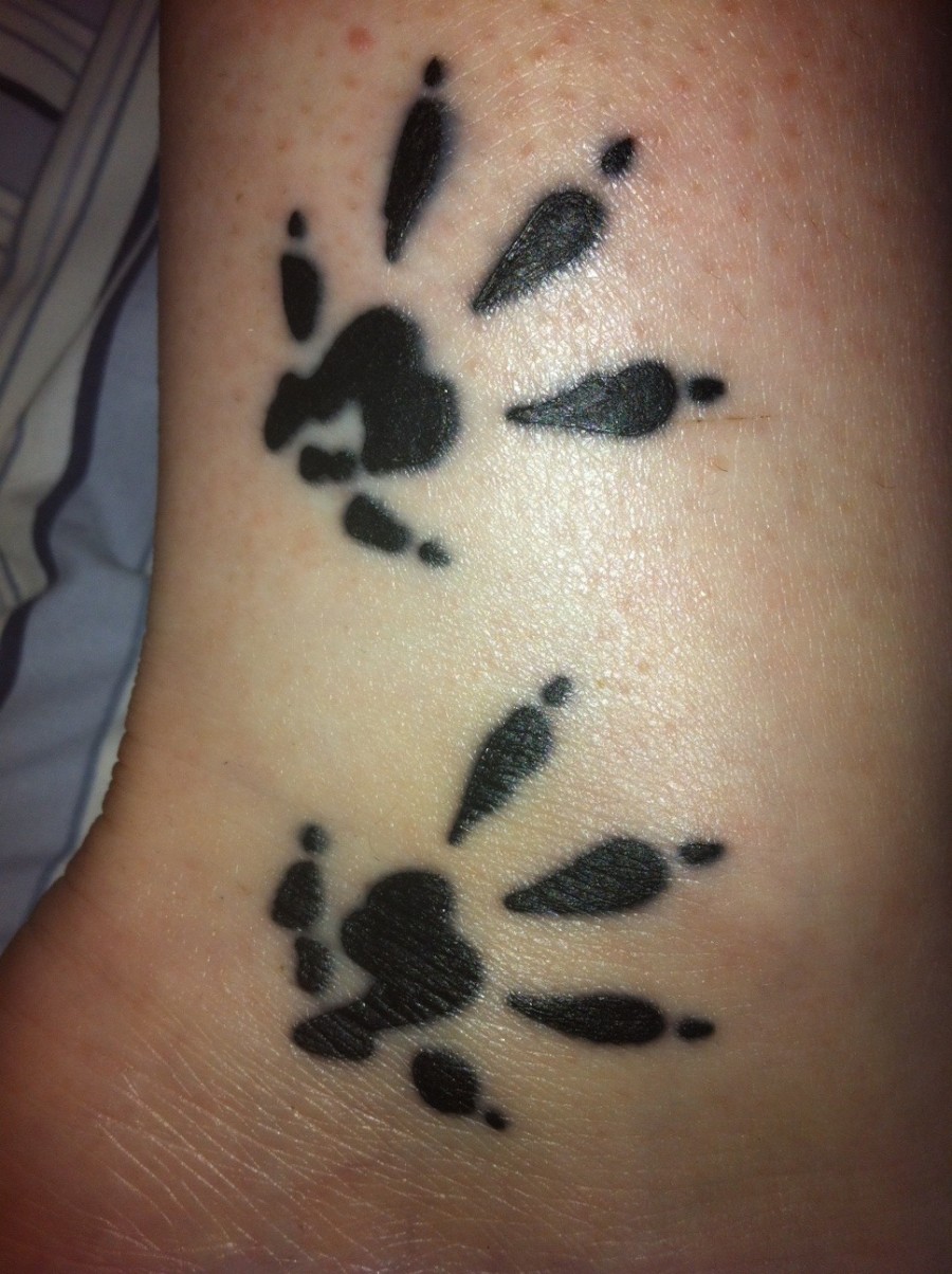 Fyt  My First Tattoo Is A Set Of Enlarged Rat Paw