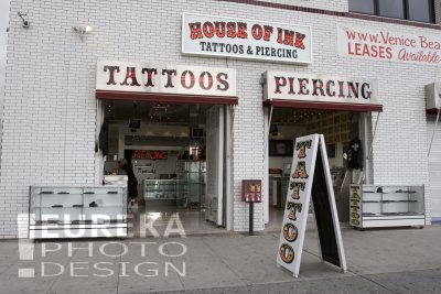 Stock Photo Of Tattoo And Piercing Store In Venice Beach Los