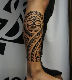 polynesian calf tribal tattoo
