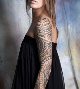 polynesian-inspired-full-arm-sleeve-tattoo