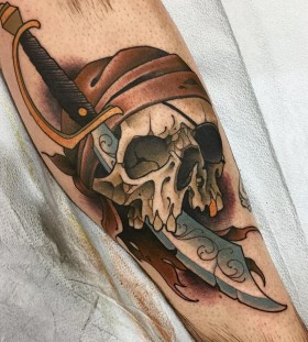 primm-knife-and-skull-tattoo