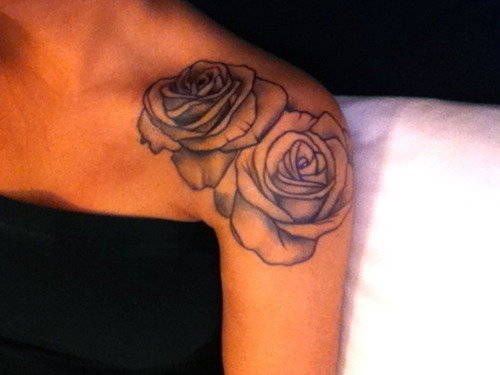 Exotic Twin Rose Flowers Shoulder Tattoo Design for Women – Flowers Tattoos