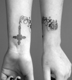 Cross Vines And Rose Tattoo Design Pictures