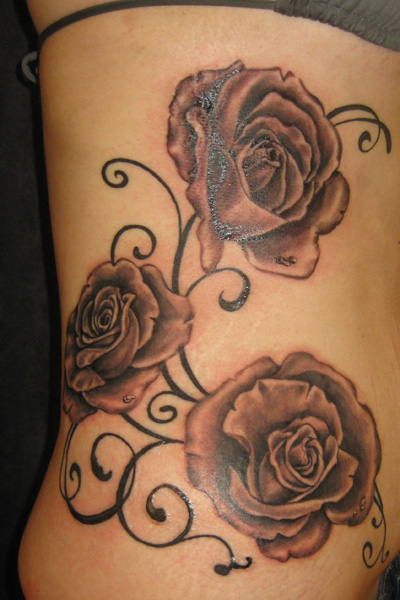 Roses Amp Vines Tattoo At Black Line Studio