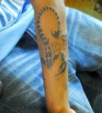 Cool Arising Scorpion Tattoo