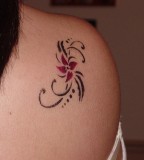 Stylish and Sexy Swirly Flower Shoulder Tattoos For Women and Girls