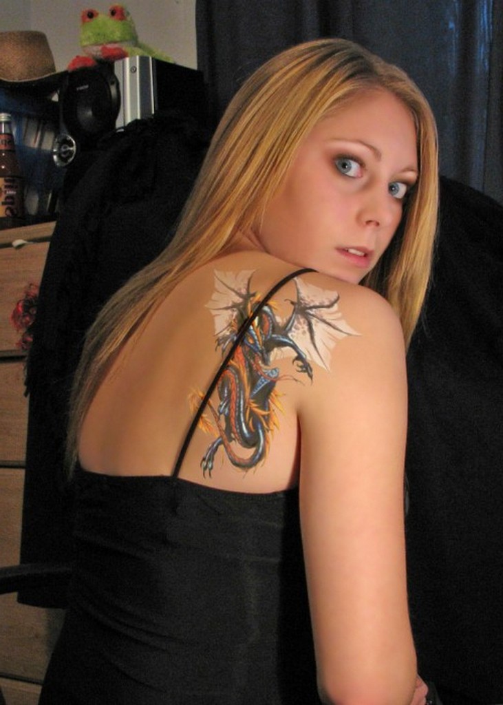 Shoulder Tattoo Girls of Tribal Mythical Dragon Tattoo Design for Women