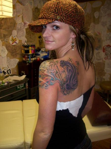 Women Shoulder / Back Mythical Animal Tattoo Designs Tattoos for Women