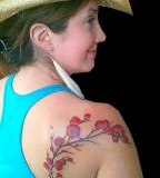 Shoulder Flower Tattoos for Cute Woman