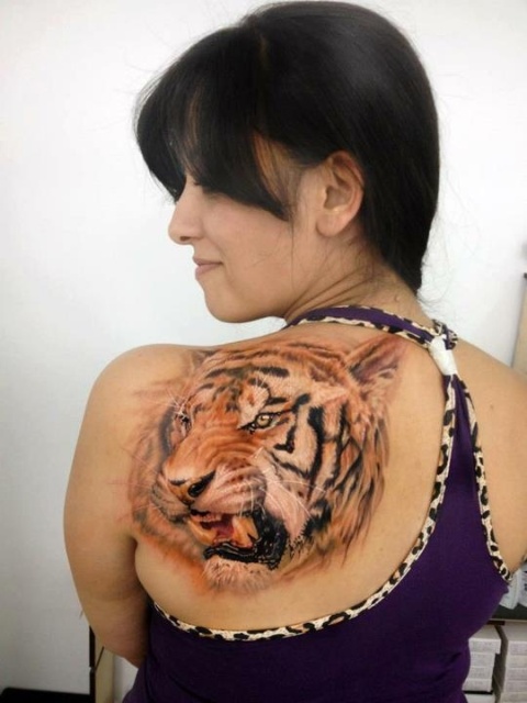 Tiger Shoulder Tattoo Designs for Woman