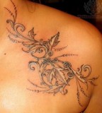 Leaf Tattoos On Shoulder for Woman