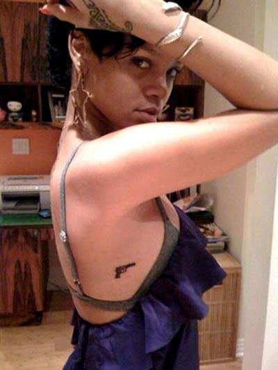 Rihannas New Ribs Tatoo