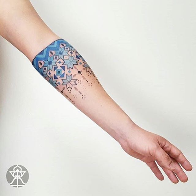 snowin-effect-tattoo-by-briangomes