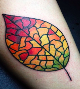 stained-glass-leaf-autumn-tattoo