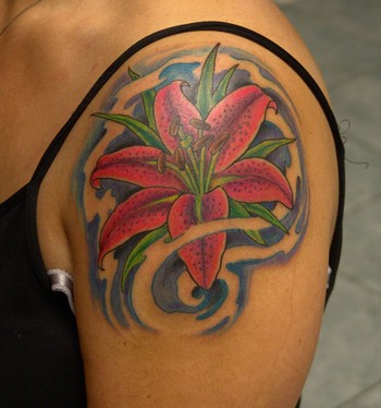 Red Lily Tattoo On Shoulder For Girl