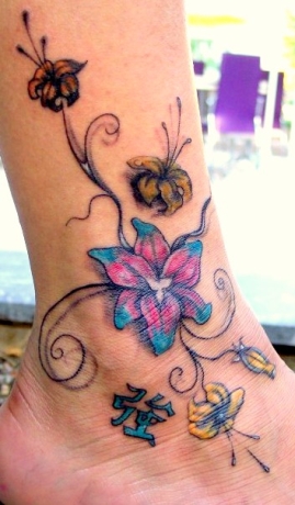 Flower Tattoo Ideas for Women