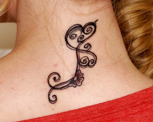 Cute Swirl Tattoo on Back Neck