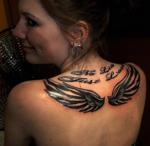 Awesome Upper-Back Wings Tattoos Ideas for Women – Tattoos for Women